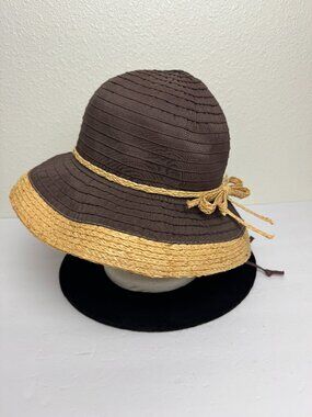 NWOT Scala Sun Brown  Hat Travel Raffia Trim